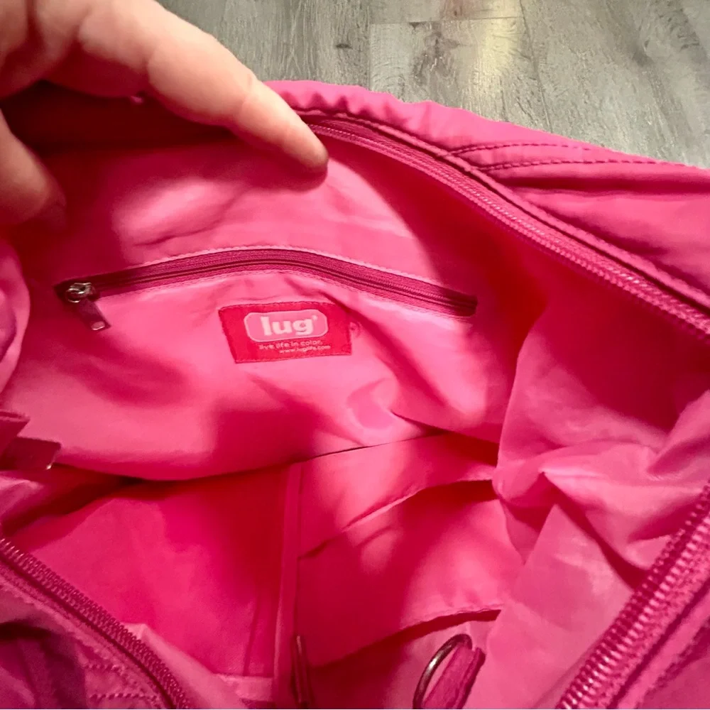 LUG PINK RASPBERRY LARGE CABLE CAR SHOULDER BAG - Picture 7 of 11
